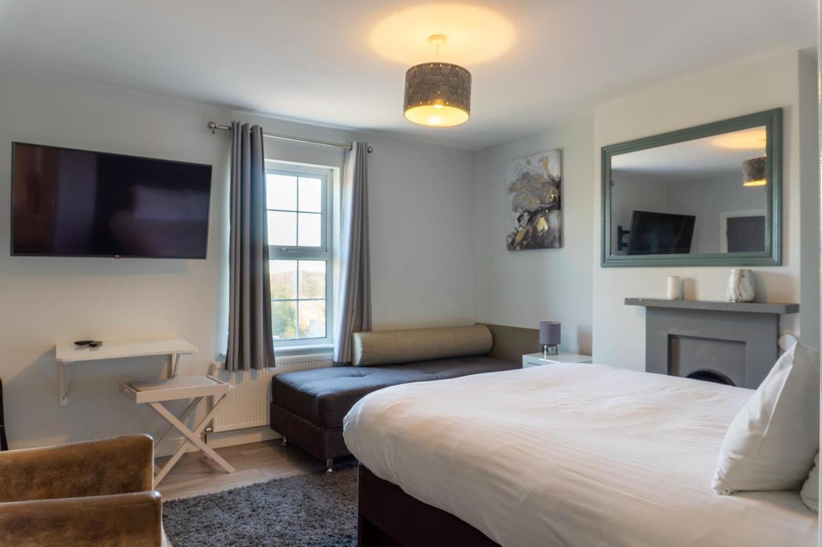 The Fordham Inn Sharnbrook Extérieur photo